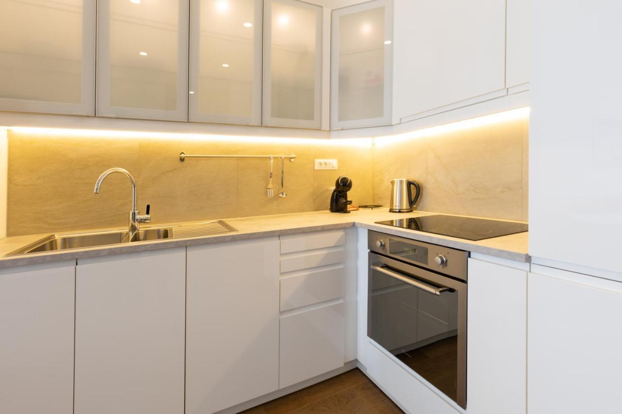 Belgrade Center Apartment Lux Buitenkant foto